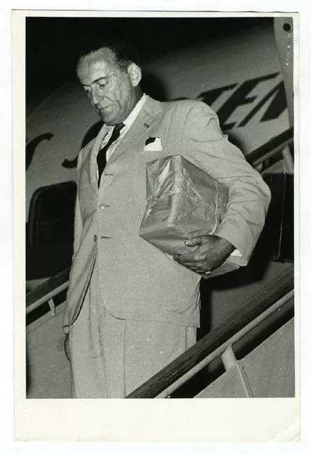 DON CARLOS EASTMAN BEECHE