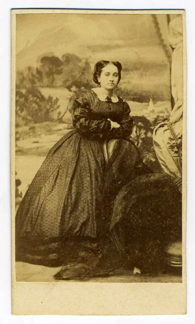 BENJAMINA ELESPURU PINILLOS DE GONZALEZ