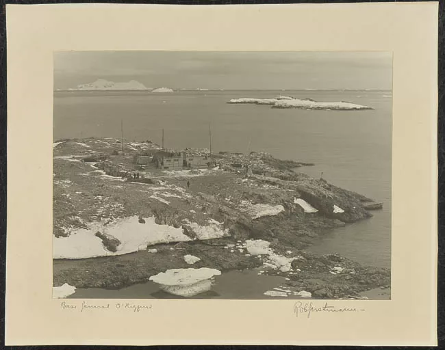 Base General O'Higgins,  vista desde la altura