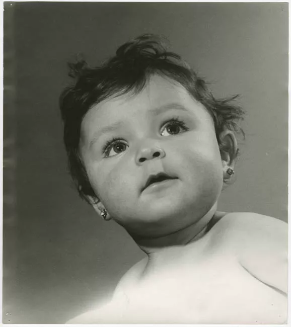 Retrato infantil de Estudio de niña Silva.