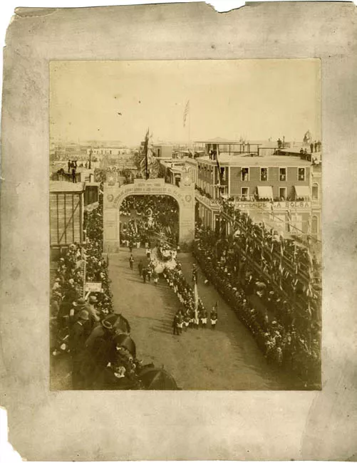 Homenaje por la llegada de los restos de Prat, Serrano y Aldea