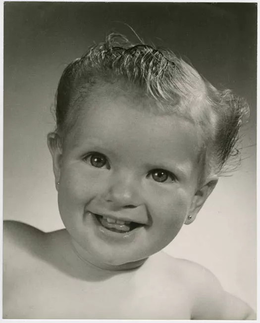 Retrato infantil de Estudio de niña Habif  