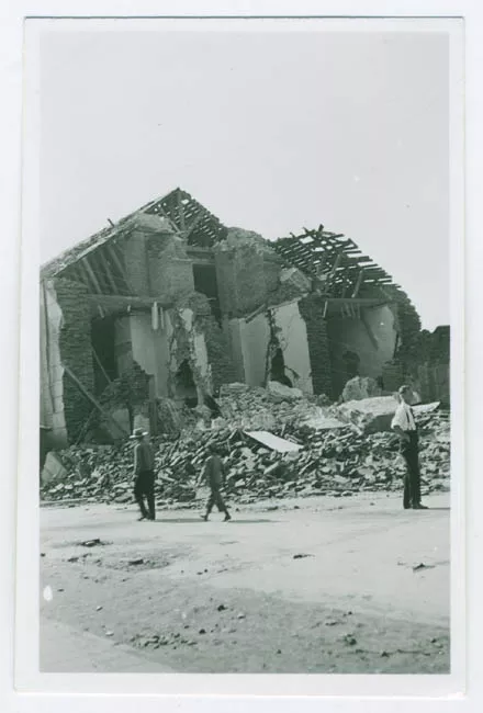 CHILLAN,TERREMOTO - ENTIERRO