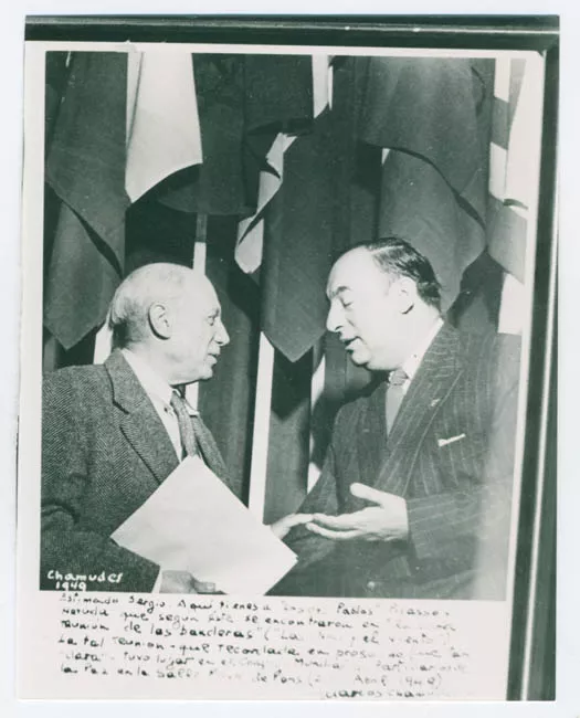 Pablo Neruda y Pablo Picasso en París