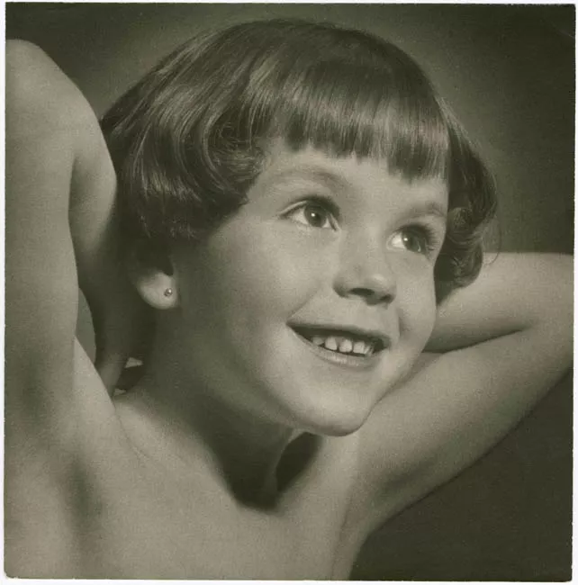 Retrato infantil de Estudio de niña no identificada.