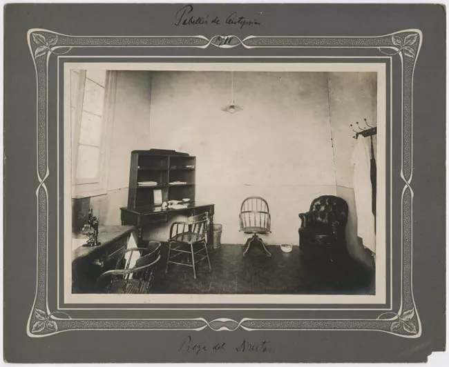 Pabellón de Autopsia/ Pieza del Director, Museo Patológico de Chile. 