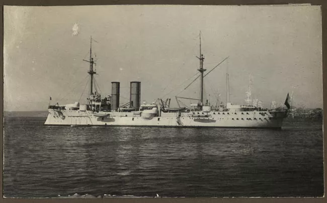 Buque Capitán Prat.  