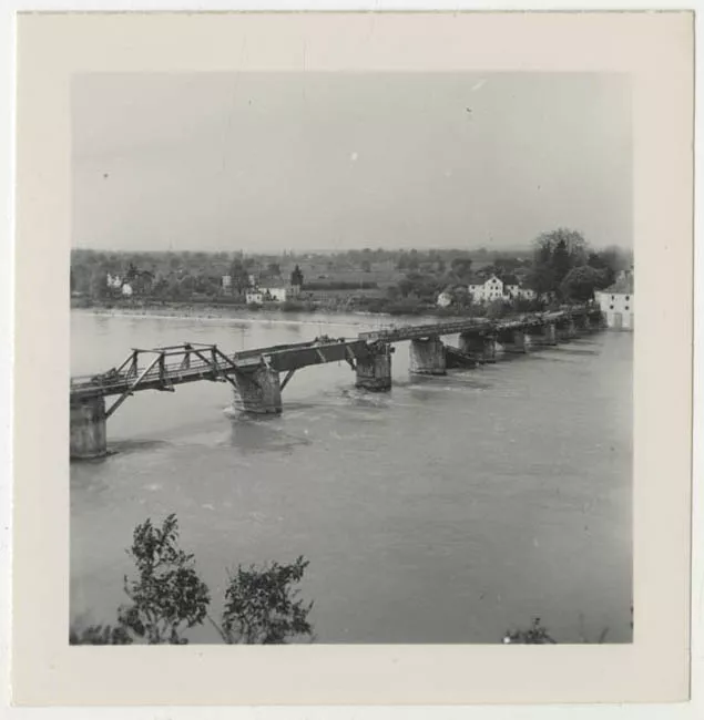 PUENTE SOBRE EL DANUBIO,LINZ,AUSTRIA