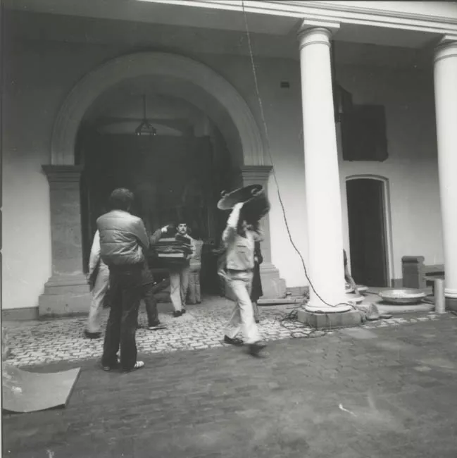 M.H.N.RESTAURACION Y MONTAJE