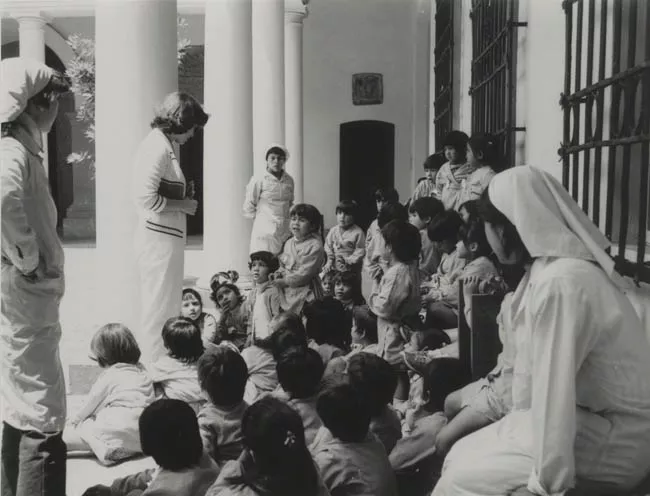 M.H.N.NAVIDAD 1986 Y HOGAR DE MENORES