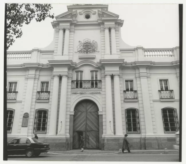 M.H.N.RESTAURACION Y MONTAJE