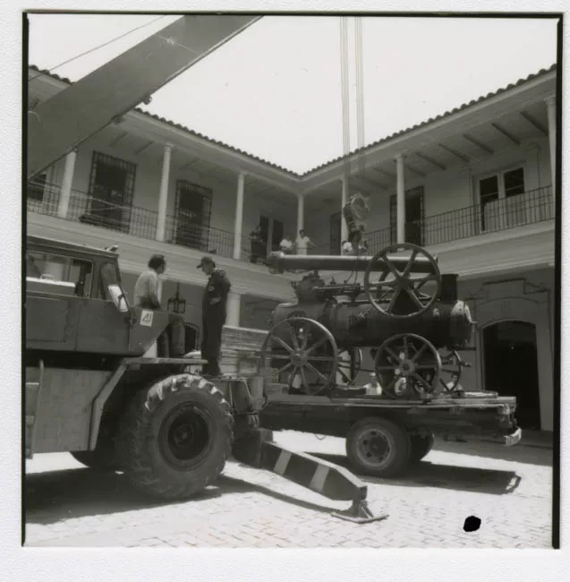 M.H.N.LLEGADA DEL LOCOMOVIL