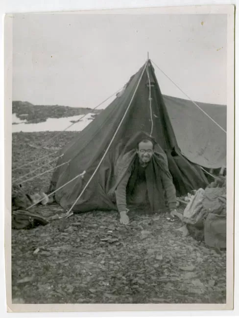CAMPAMENTO ANTARTICO