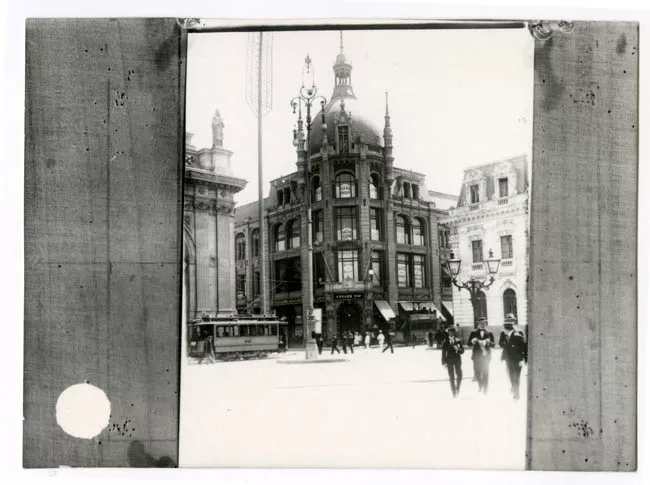 EDIFICIO KRAUSS. ESQ.CATEDRAL Y PUENTE.
