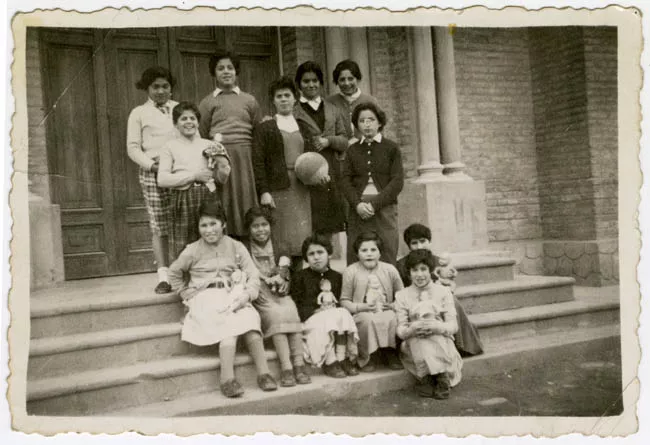 RETRATO DE NIñAS COLEGIO DE MONJAS CURIM