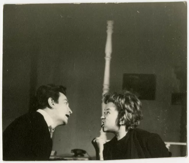 SILVIA PIÑEIRO JUNTO A ACTOR.