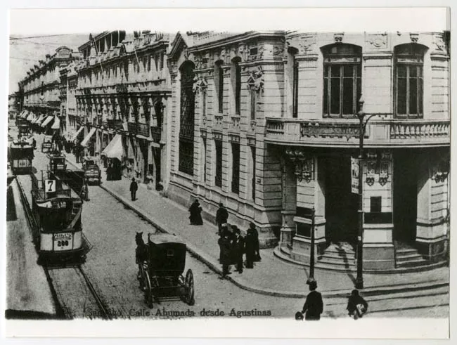 CALLE AHUMADA DESDE AGUSTINAS; SANTIAGO.