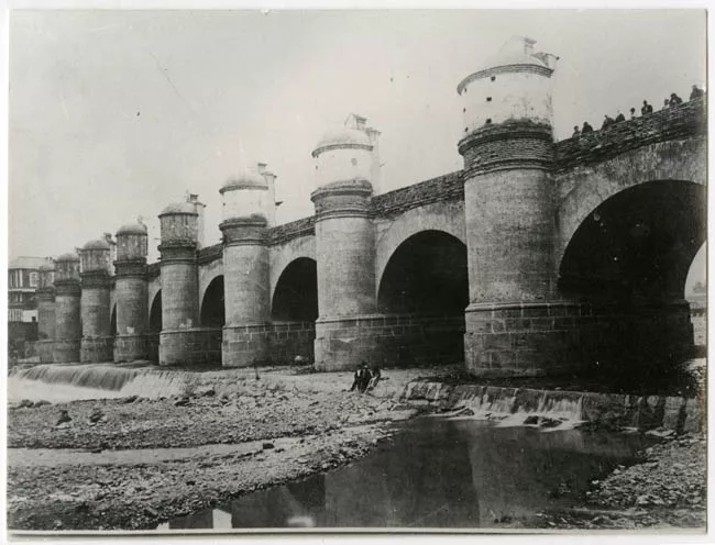 SANTIAGO;ANONIMO.PUENTA CAL Y CANTO.