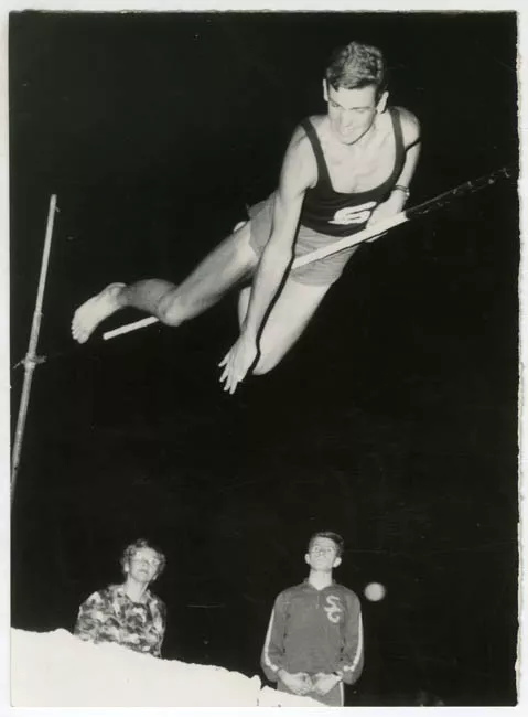 Cristian Errázuriz, salto alto