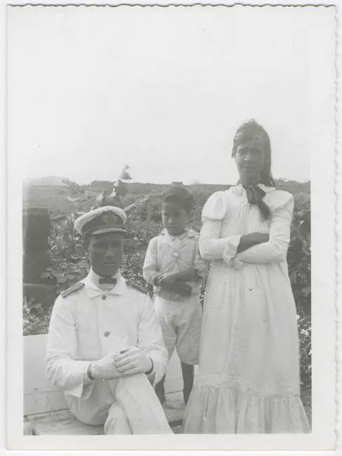 GRUPO FAMILIAR,ISLA DE PASCUA