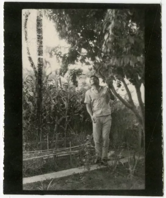 Elías Figueroa en su parcela 