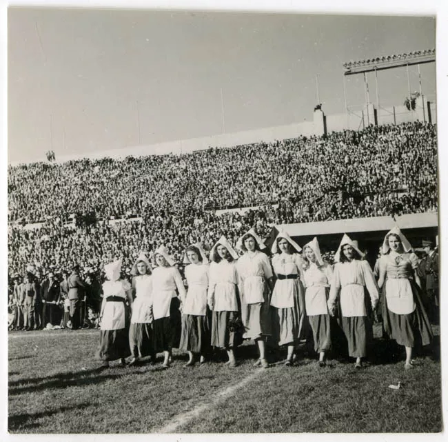 CLASICO UNIVERSITARIO.ACTIVIDADES,FIESTA