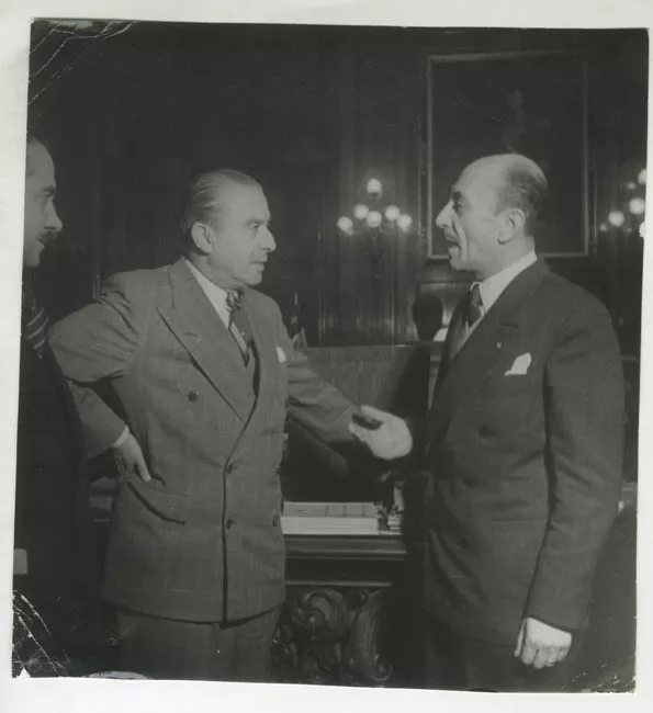 ALEJANDRO RIVERA Y GABRIEL GONZALEZ V.