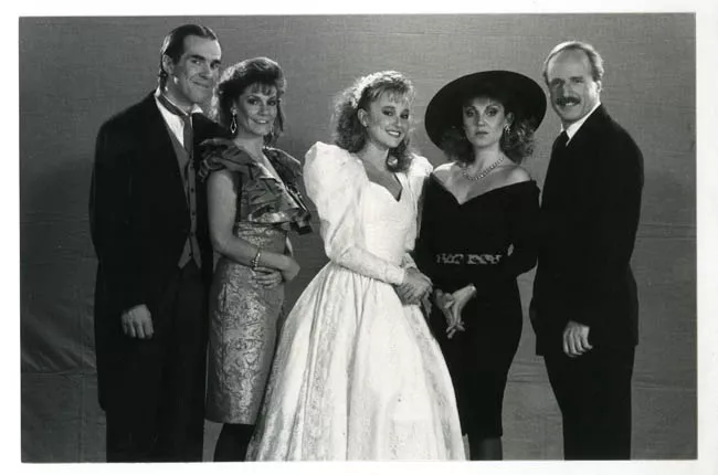 REPARTO DE LA PELICULA "EL NOVIO".
