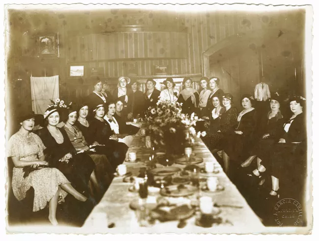 Reunión de señoras