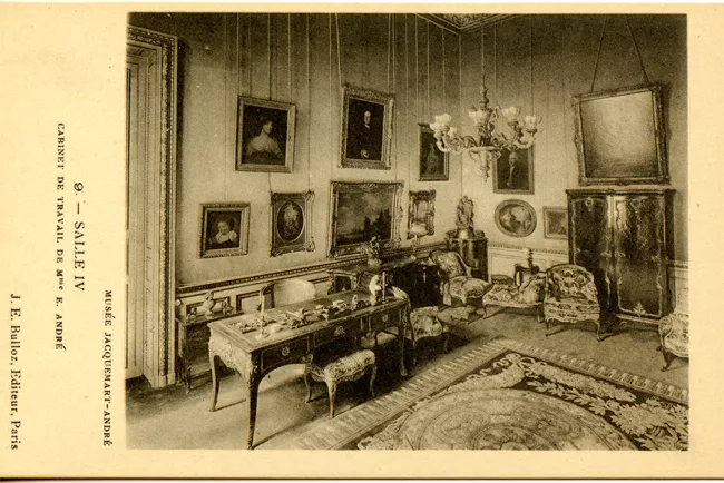 Salle IV Cabinet de travail de Mme E. André