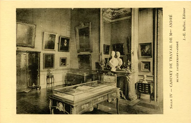 Salle IV- Cabinet de travail de Mme André