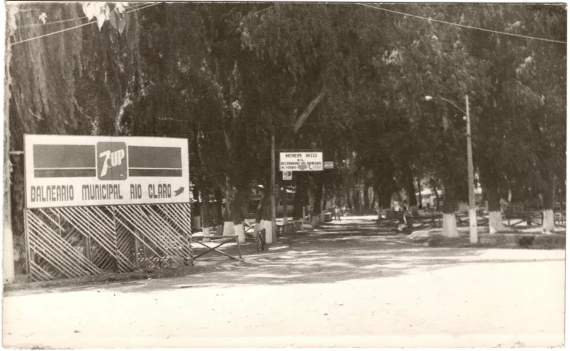 Entrada del Balneario Municipal Río Claro