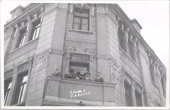 Palco de un edificio