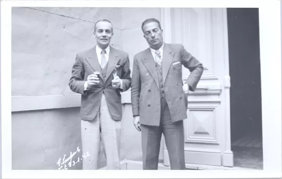 Hombres de traje