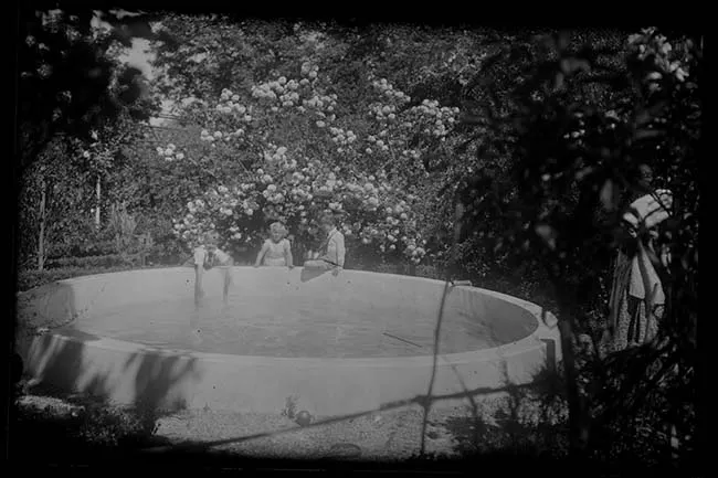 Niños en piscina