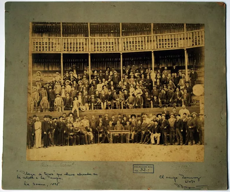 Reunión en la Plaza de Toros de La Serena,