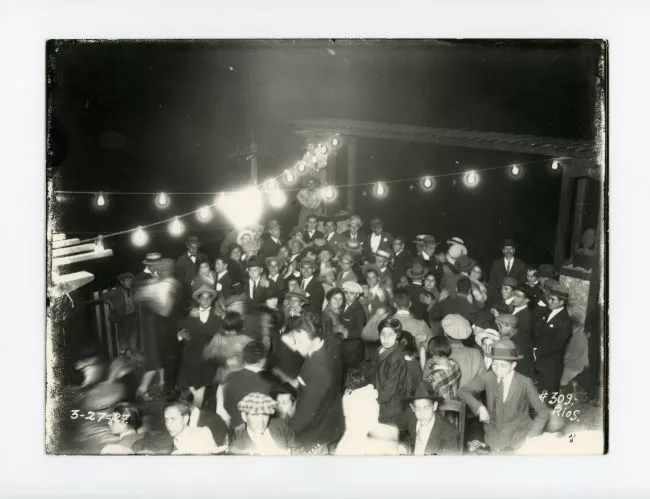 Fiesta de la inauguración del monumento al minero en Sewell, 1927