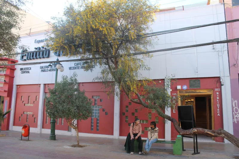 359 BC1, Biblioteca Pública Tomás Paniri