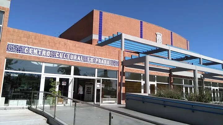 021 BC1, Biblioteca Pública Lo Prado