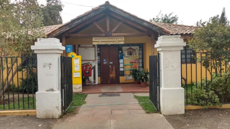 074 BC1, Biblioteca Pública José Toribio Medina
