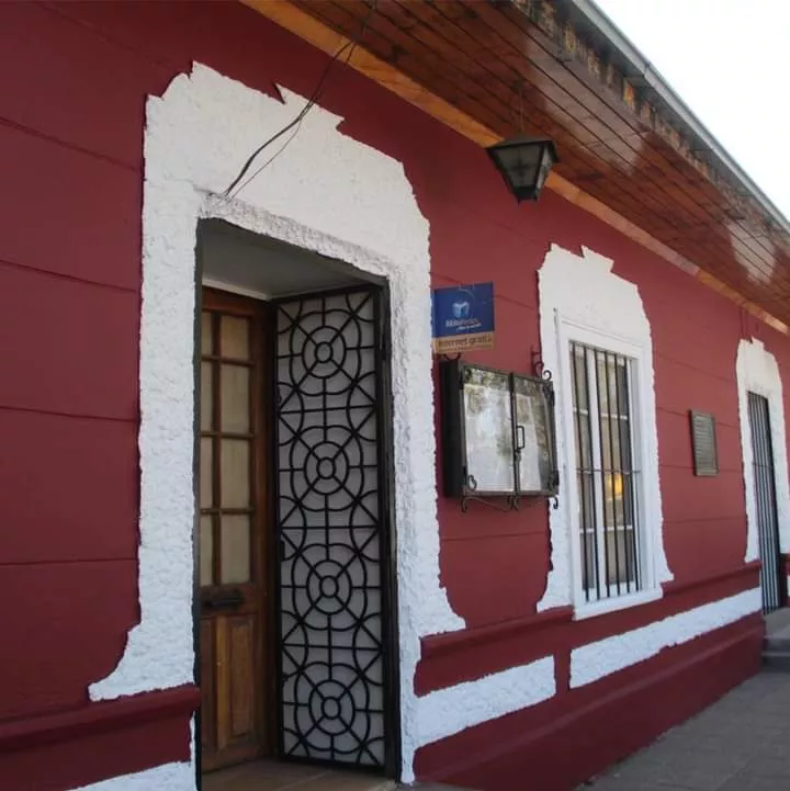 196 BC1, Biblioteca Pública Isla de Maipo