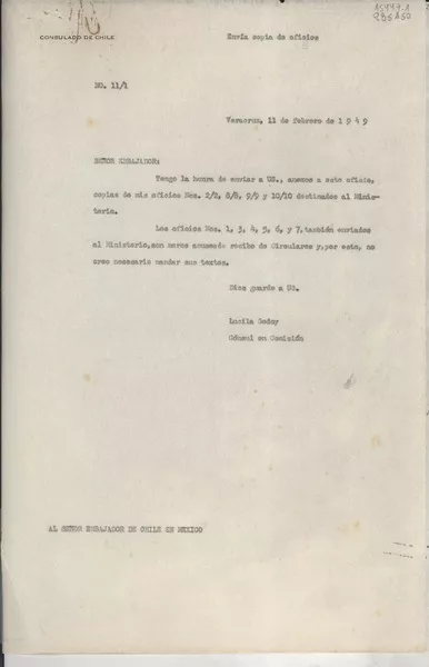 [Oficio] N° 111, 1949 feb. 11, Veracruz, [México] [al] Señor Embajador de Chile en México  [manuscrito] / Lucila Godoy, Cónsul en Comisión.
