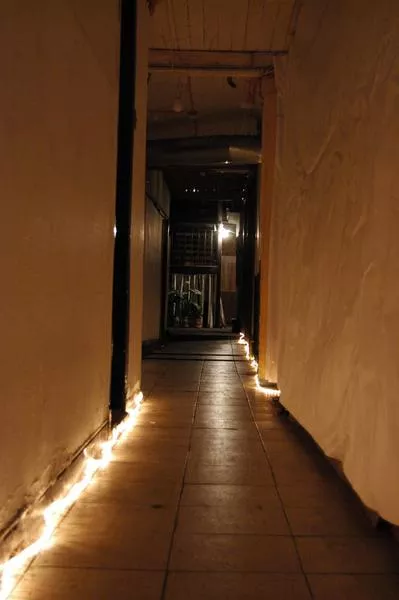 Casa de tolerancia  [fotografía] Elio Frugone Piña.