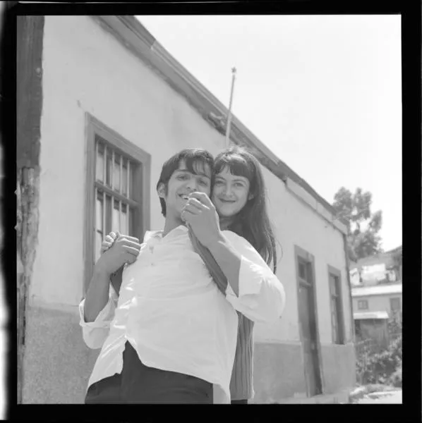 [Una lola y un lolo] : Valparaíso Porto [Puerto] [fotografía] Armindo Cardoso.