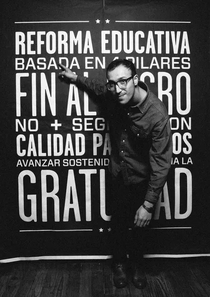 Reforma educativa basada en 4 pilares  [fotografía]