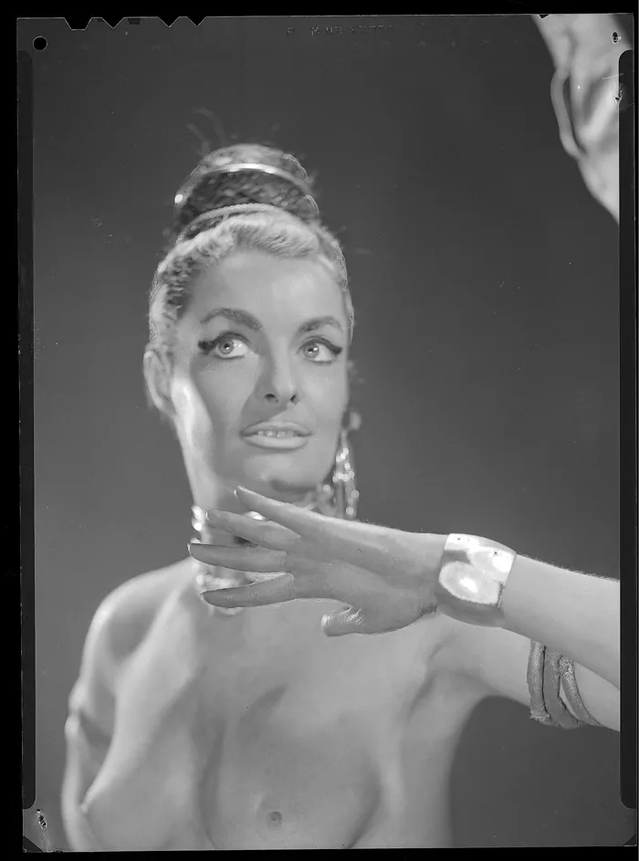 [Xenia Monti]  [fotografía] Alfredo Molina Lahitte.
