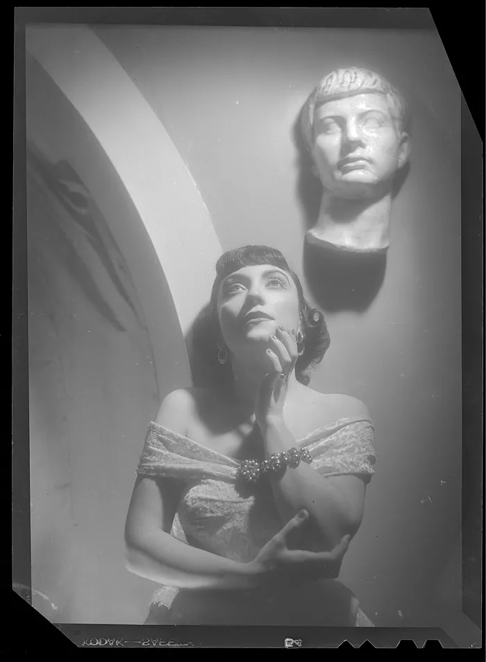 [Perla Fox]  [fotografía] Alfredo Molina Lahitte.