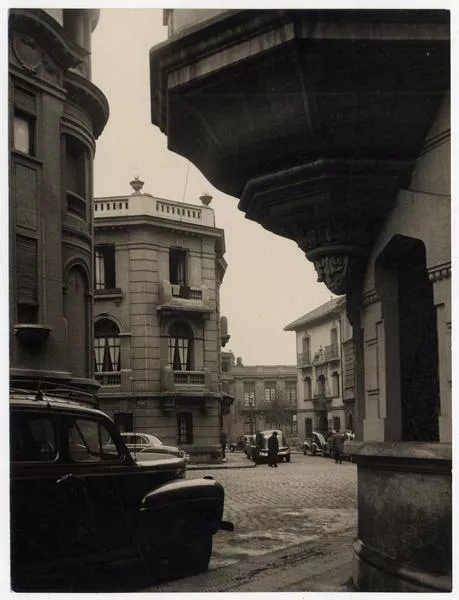 Calle Londres [vista del edificio del Hotel París Londres (1929)]  [fotografía] Domingo Ulloa.