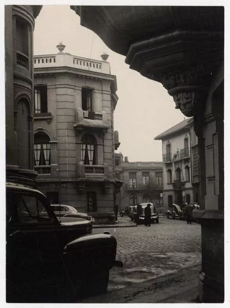 Calle Londres [edificio del Hotel París Londres (1929)]  [fotografía] Domingo Ulloa.