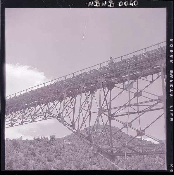 [Puente ferroviario Bío Bío en Concepción]  [fotografía] Ignacio Hochhäusler.
